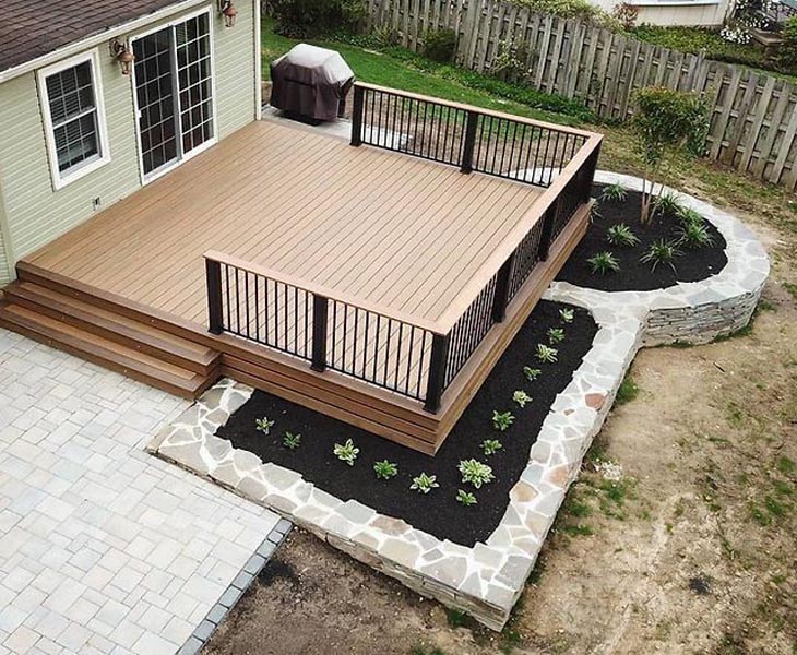 backyard deck construction